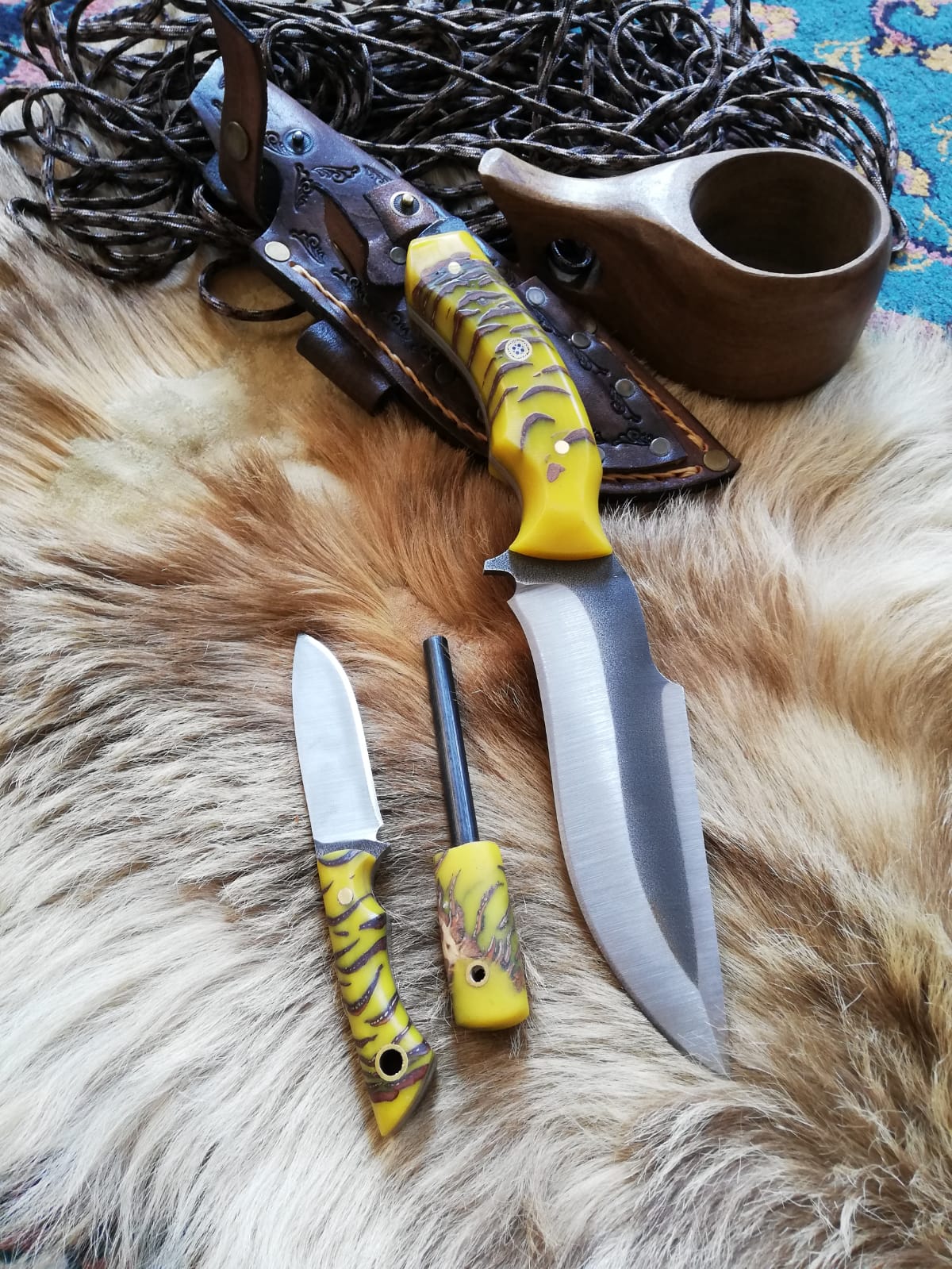 yellow knife block