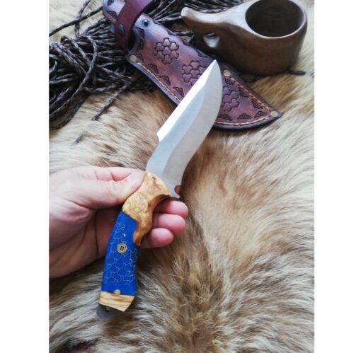 Personalized Handmade Knife Epoxy and Padauk Wood Handle, Half Blue Handle Knife, Natural Handmade Leather Case, Stainless steel 4116