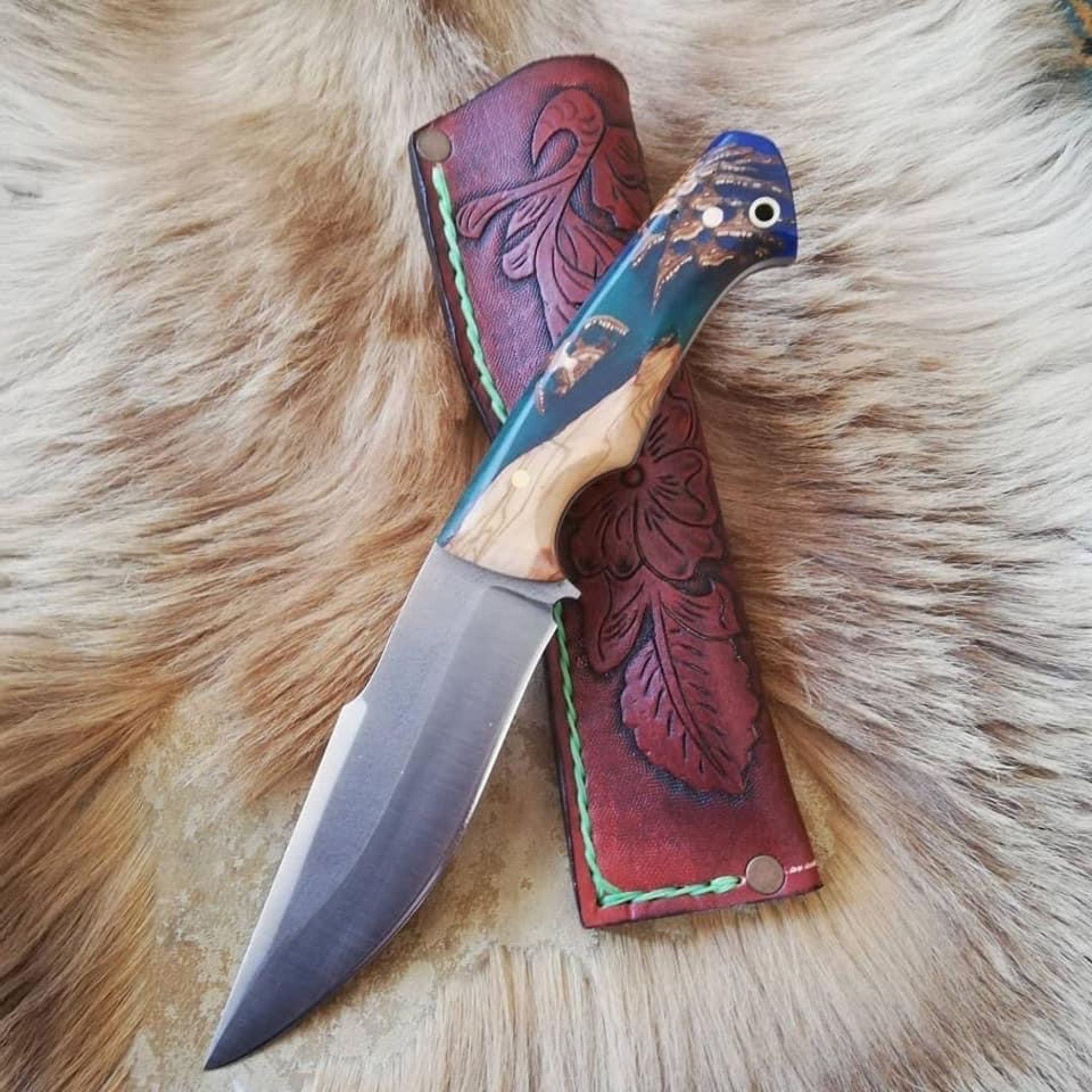 Handmade Knife Epoxy and Padauk Wood Handle